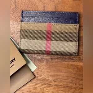 BURBERRY CLASSIC HOUSE CHECK CARD HOLDER UNISEX